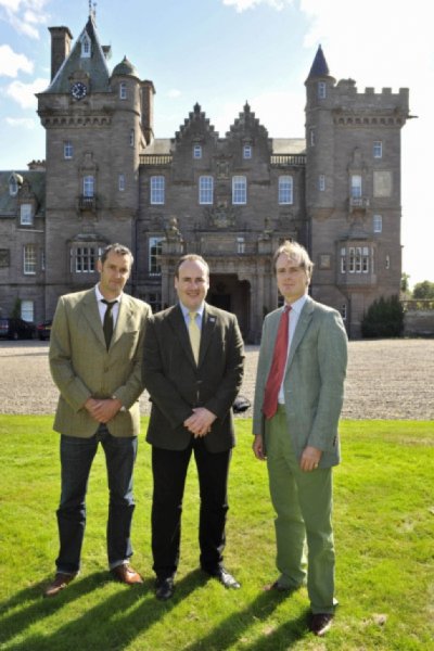 Minister visits Saving Scotland's Red Squirrels